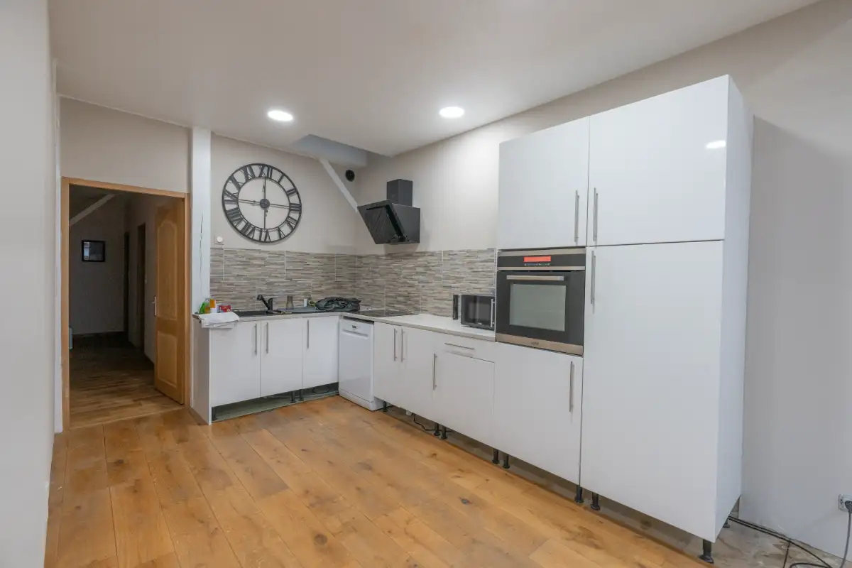 Sainte Savine - Plateau aménagé style « LOFT » - Image