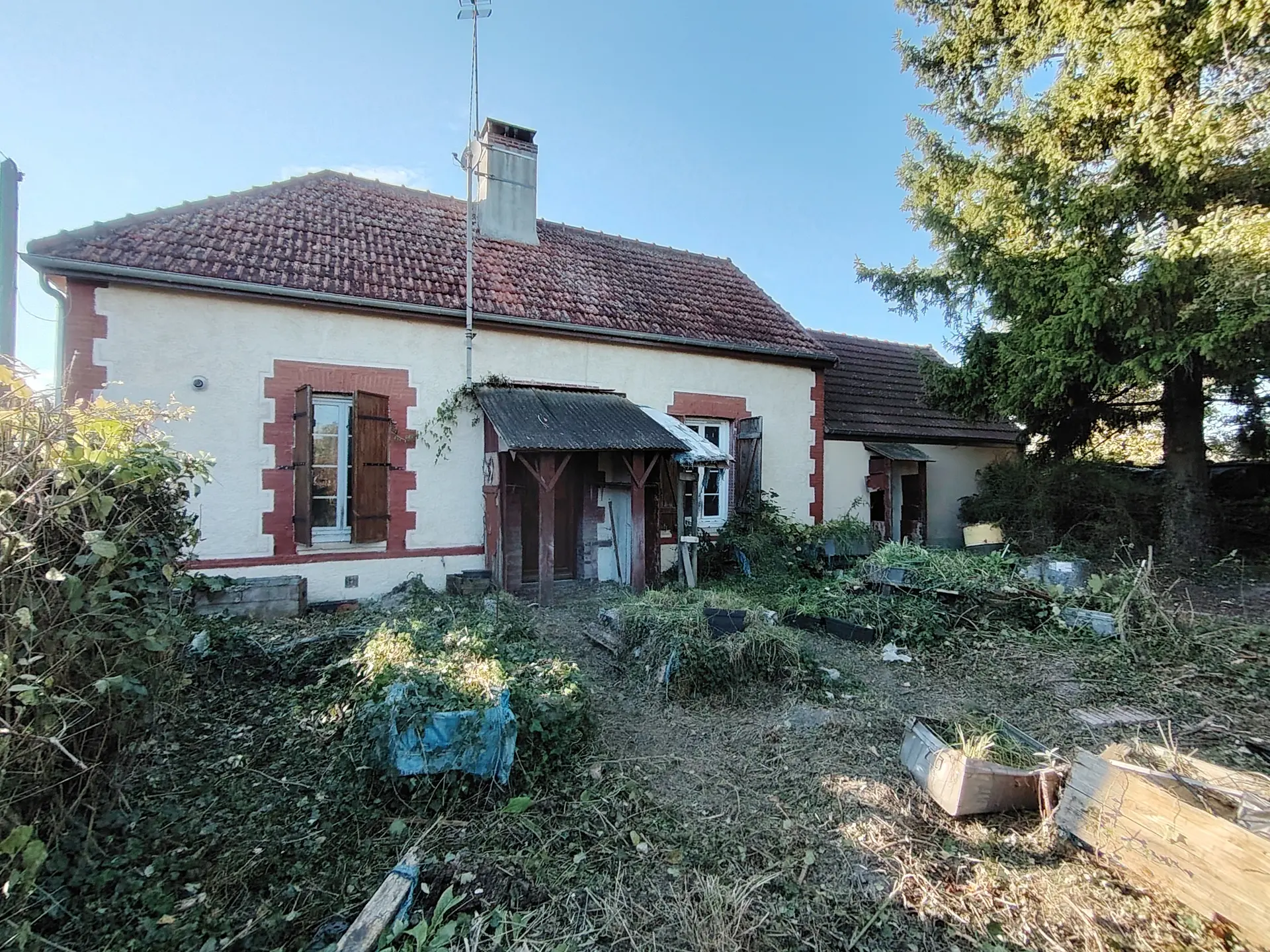 Châtres - MAISON à rénover - Image