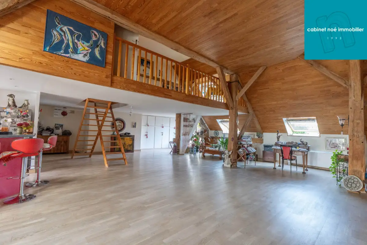 En bord de Seine - Maison atypique