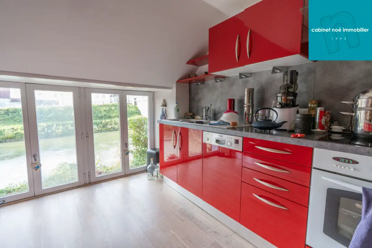 En bord de Seine - Maison atypique - Image