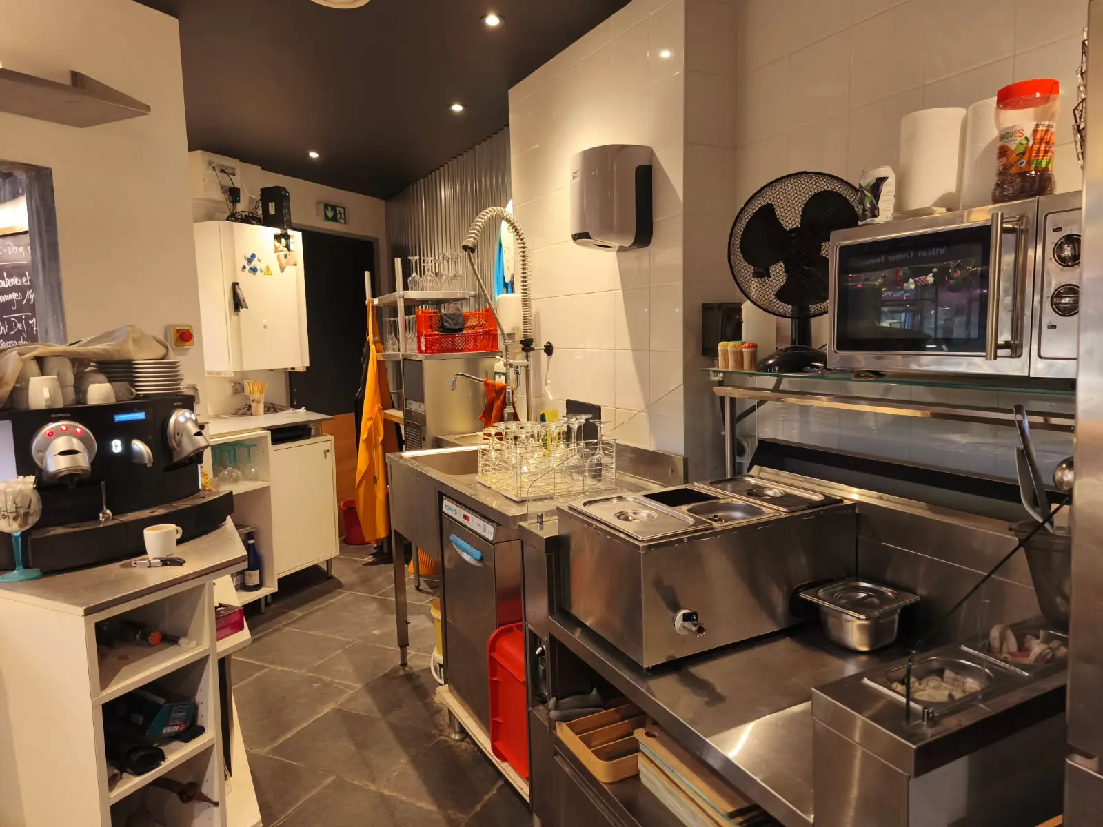 Marché des Halles Troyes - POINT DE VENTE AVEC MATERIEL - Image