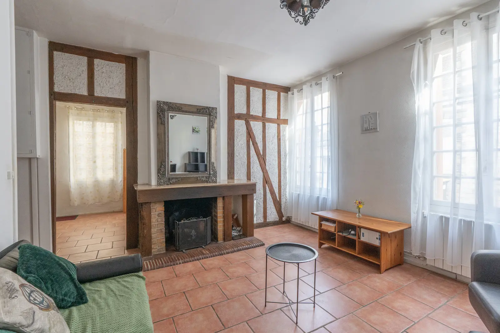 Troyes limite Sainte Savine, beaux volumes pour cette Maison de ville type VII - Image