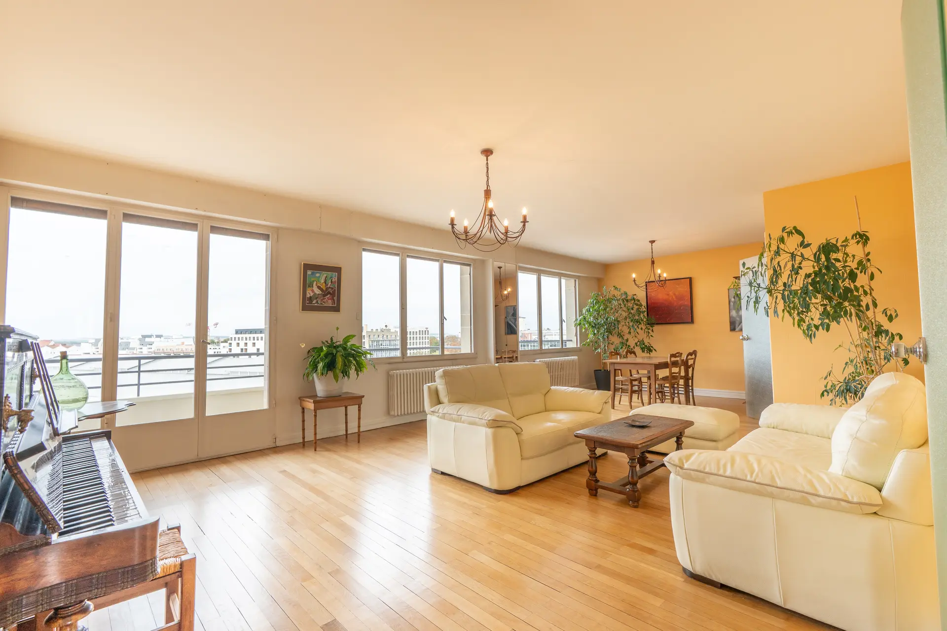 EXCLUSIVITE Troyes, à 5 mn à pied de la gare et du centre-ville, bel Appartement traversant, lumineux d'une SH 105,20 m² 
