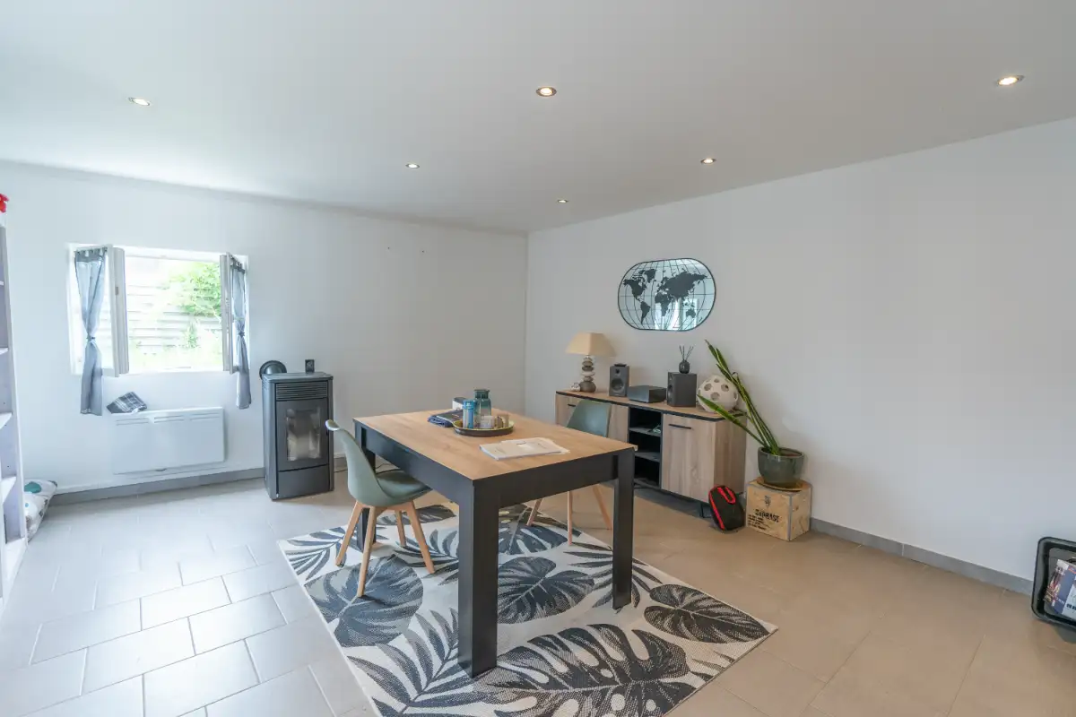 A 20 km de Troyes - Maison type V d'environ 121 m²